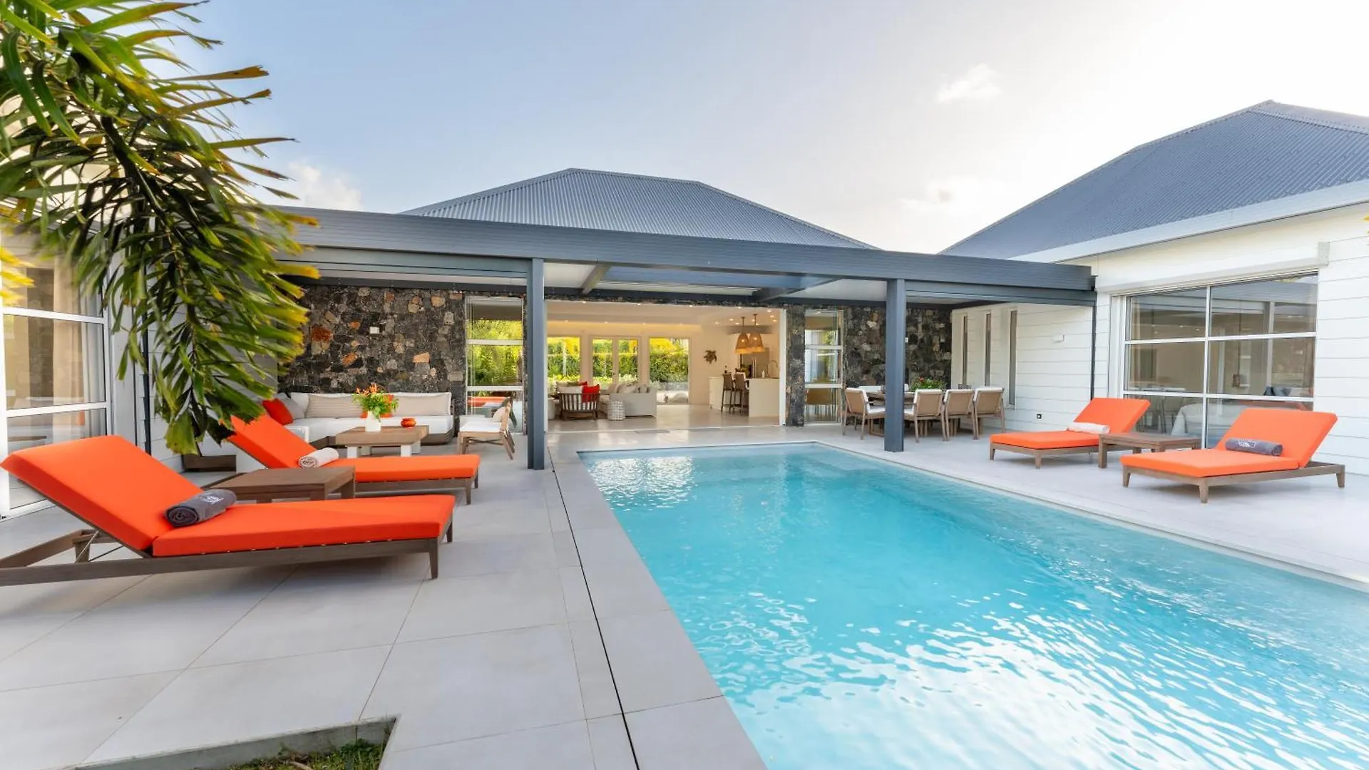 Hill Rock Villas - Rouge Corail Petit-Bourg 0*,  Guadeloupe